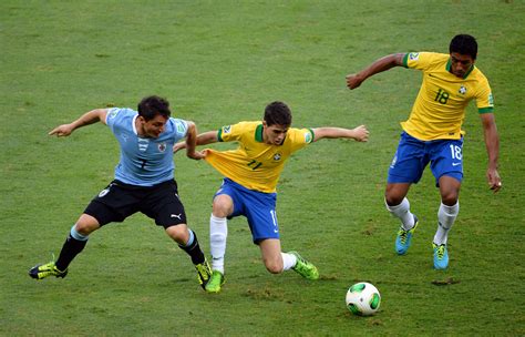 partido uruguay vs brasil